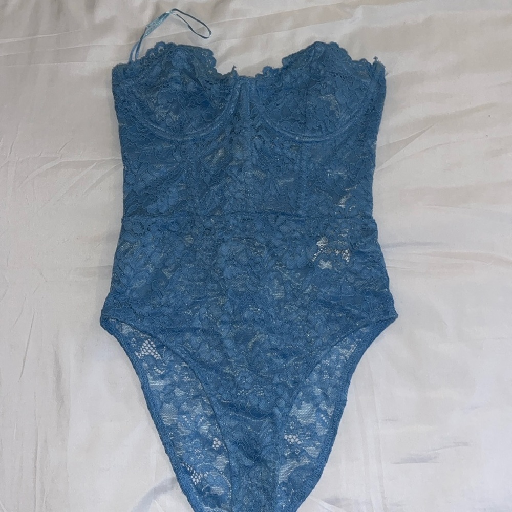 Zara lace bodysuit